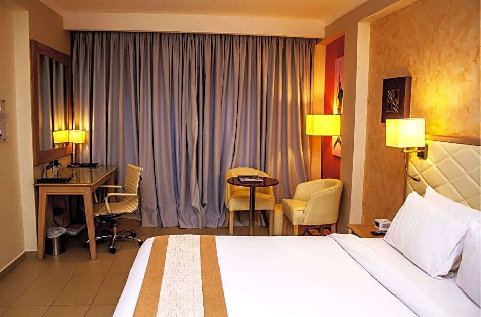 Best Western Plus Serene Atlantic Hotel