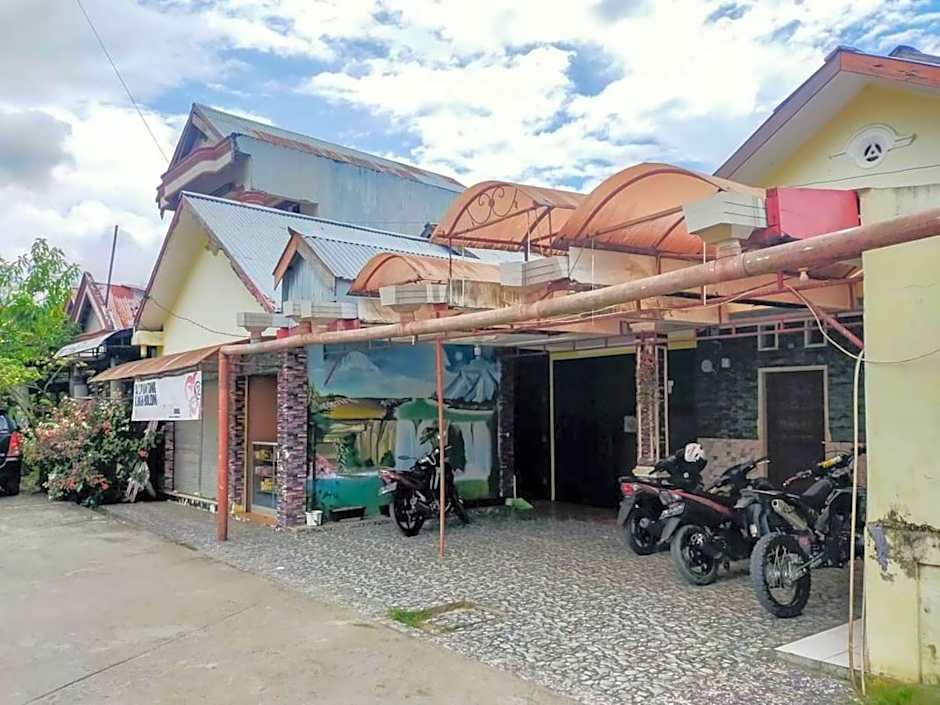 Hotel Fikry Toli Toli
