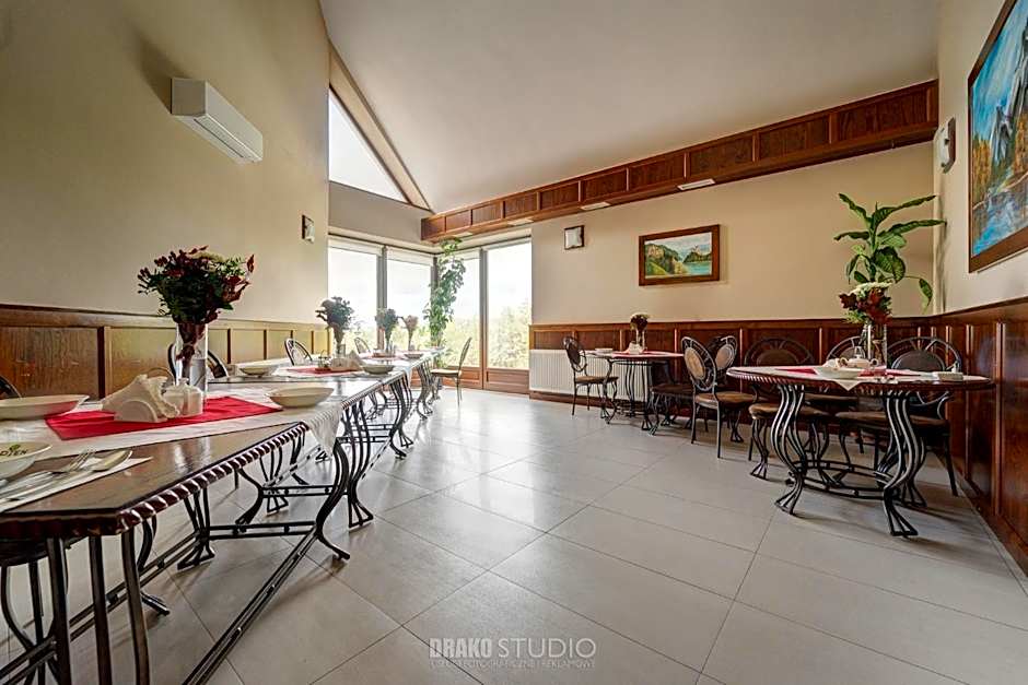 Pensjonat EDEN Maniowy