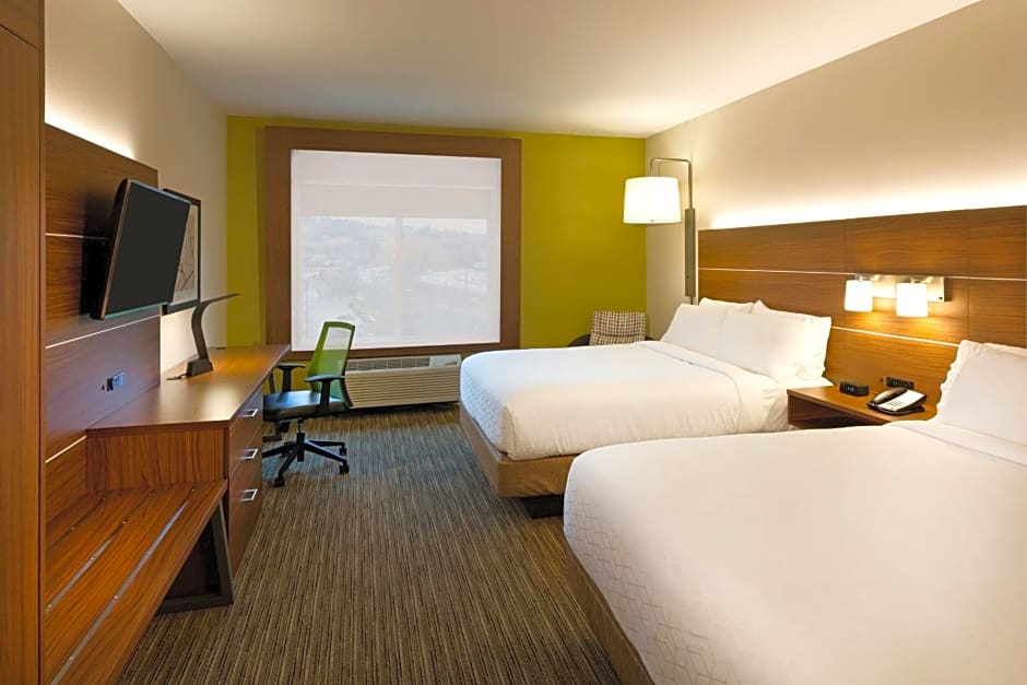 Holiday Inn Express & Suites Seattle South - Tukwila By IHG
