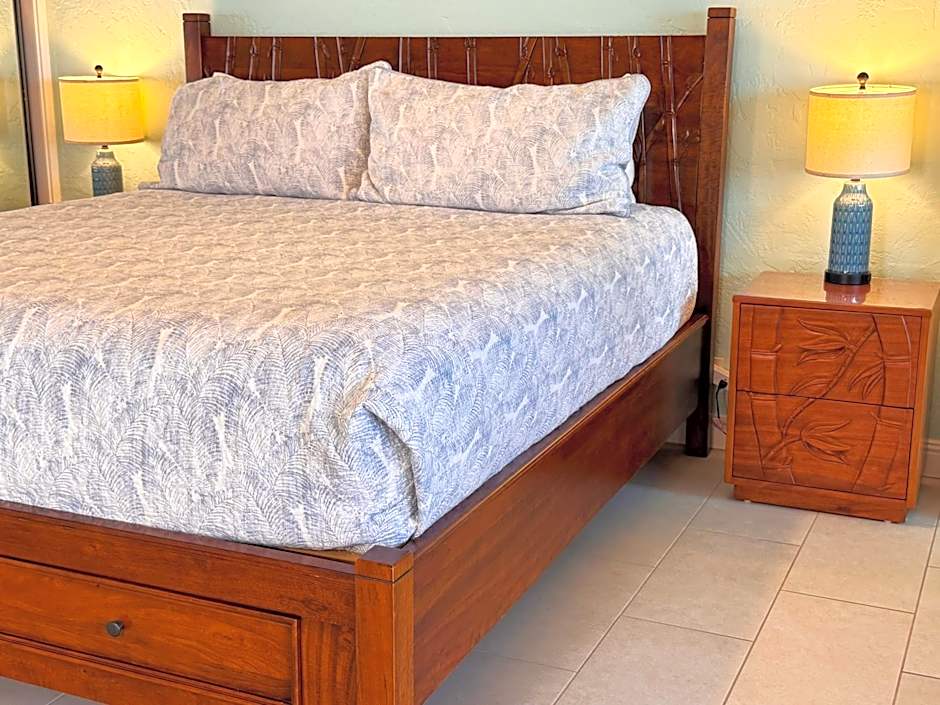 Oceanfront Luxury Condo