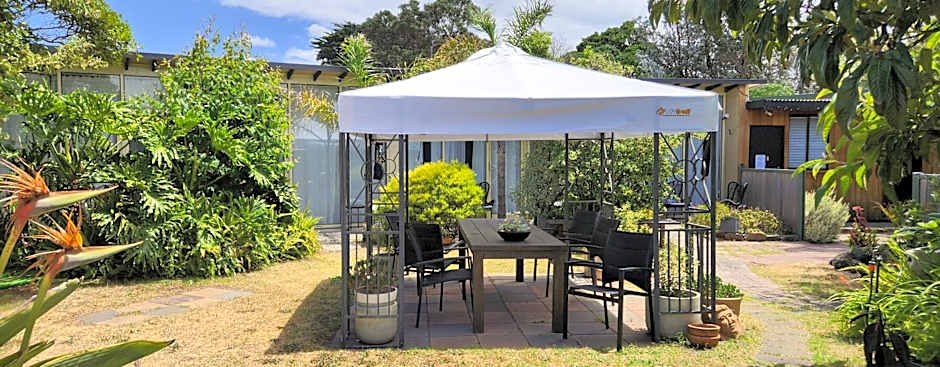 Peninsula Beach Motel