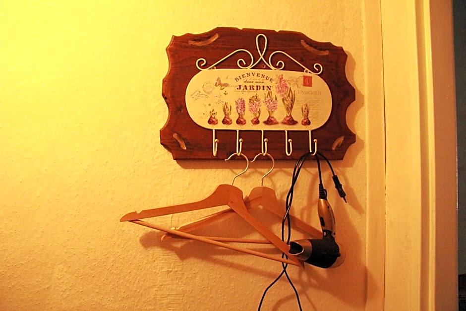 Villa Sunshine / Slunečna Vila