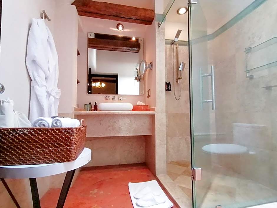 Casona Alonso 10- Hotel Boutique