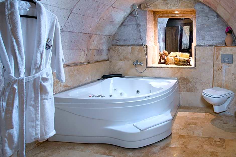 Cappadocia Fairy Chimneys Selfie Cave Hotels - Special Class