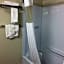 Econo Lodge Inn & Suites Radford-Blacksburg Area