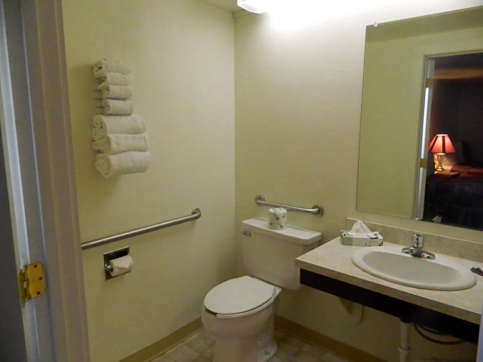 Country Motor Inn