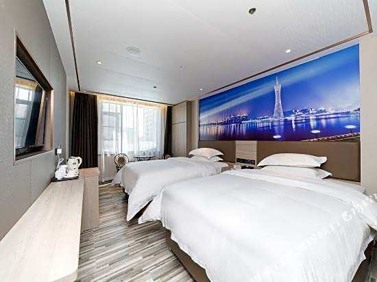 Guangwan Hotel (Guangzhou Zhongshan 8th Road Metro Station)
