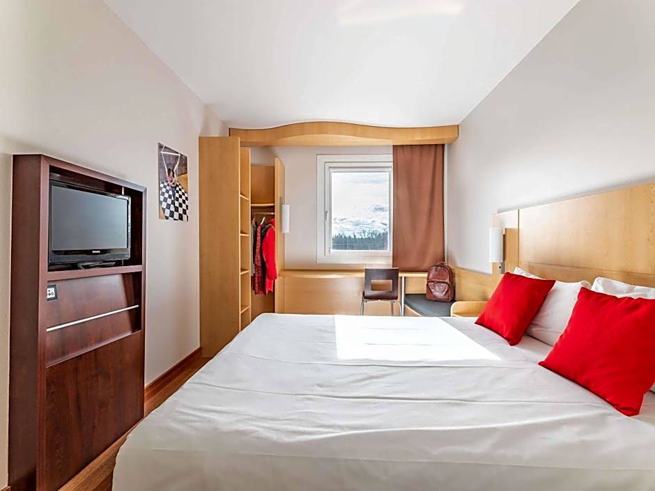 Ibis Plzen