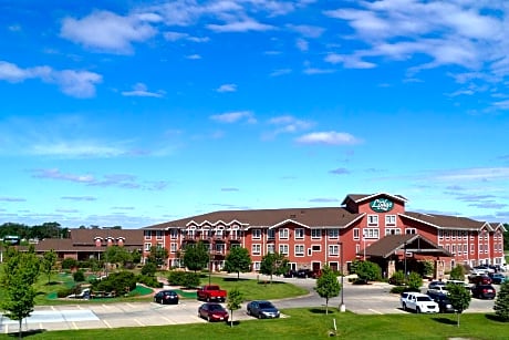 Norfolk Lodge & Suites, Ascend Hotel Collection
