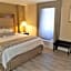 Clayton Plaza Hotel