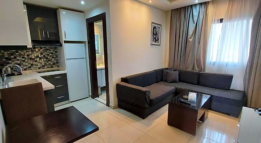 Palm Ville Suites