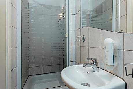 Double Room with Private External Bathroom