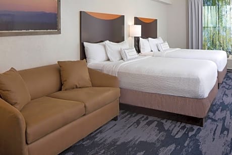Queen Room with Two Queen Beds and Sofa Bed