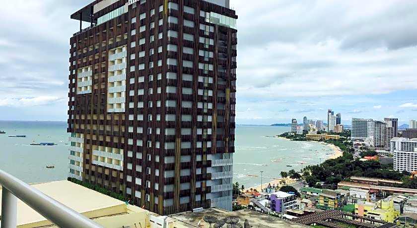 View Talay 6 Pattaya Beach Condominium by Honey