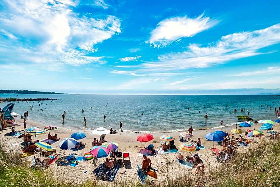 Riviera Fort Beach Apartments