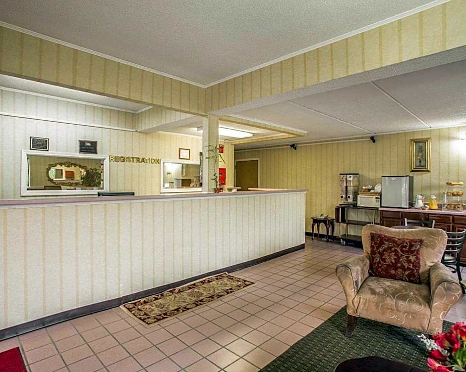 Econo Lodge Inn & Suites Lugoff