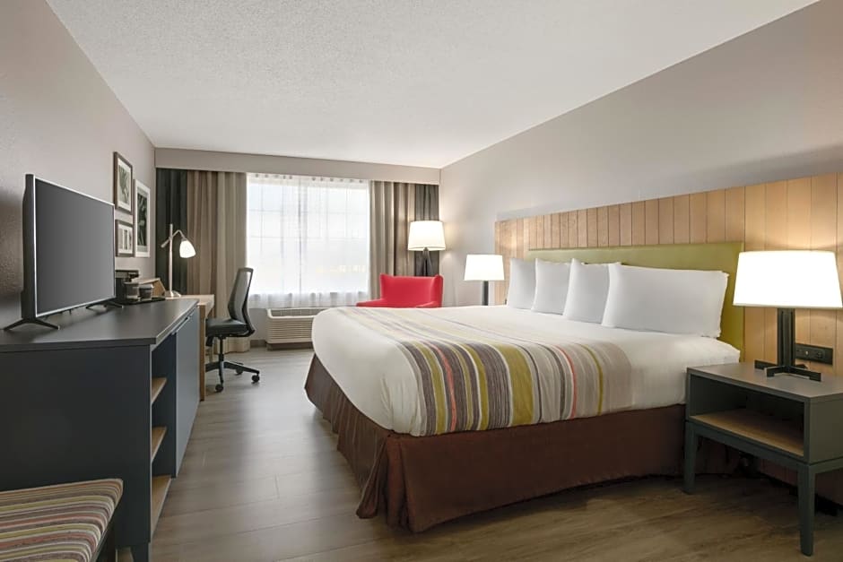 Country Inn & Suites by Radisson, London, KY