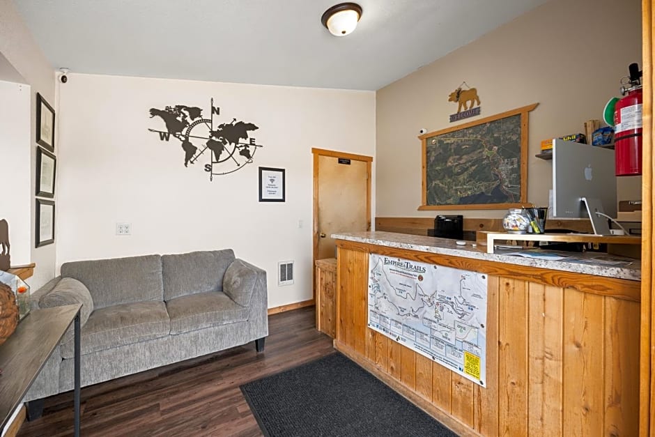 Moose Inn