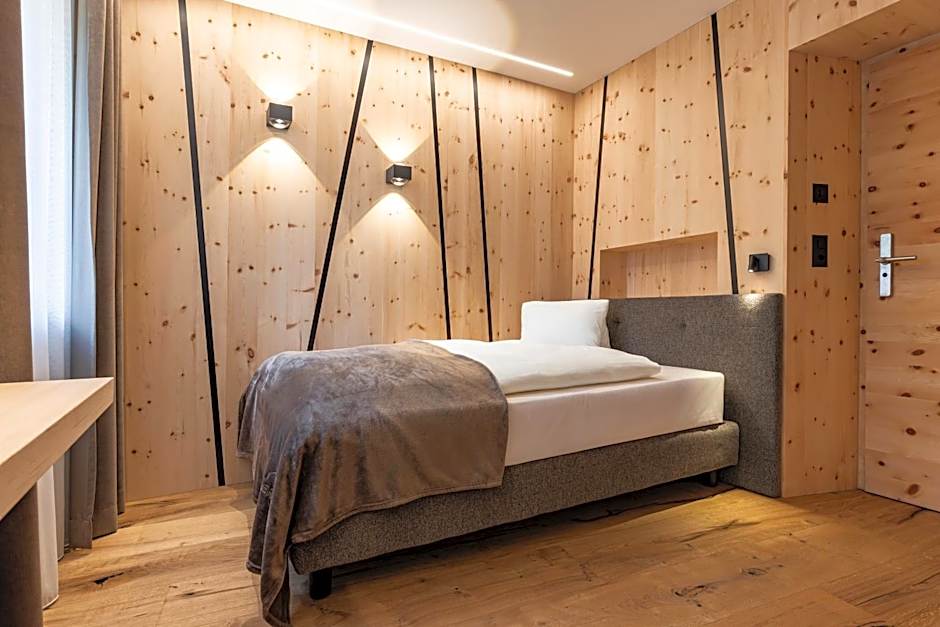 Hotel Baer & Post Zernez