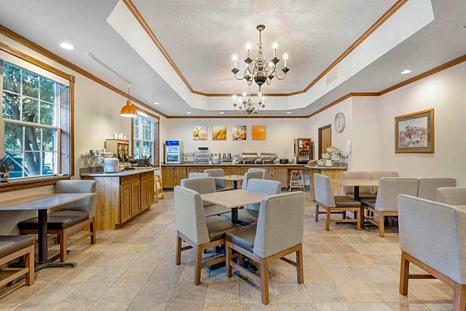 Comfort Inn & Suites Mt Rushmore