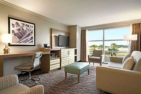1 King Bed Junior Suite Non Smoking