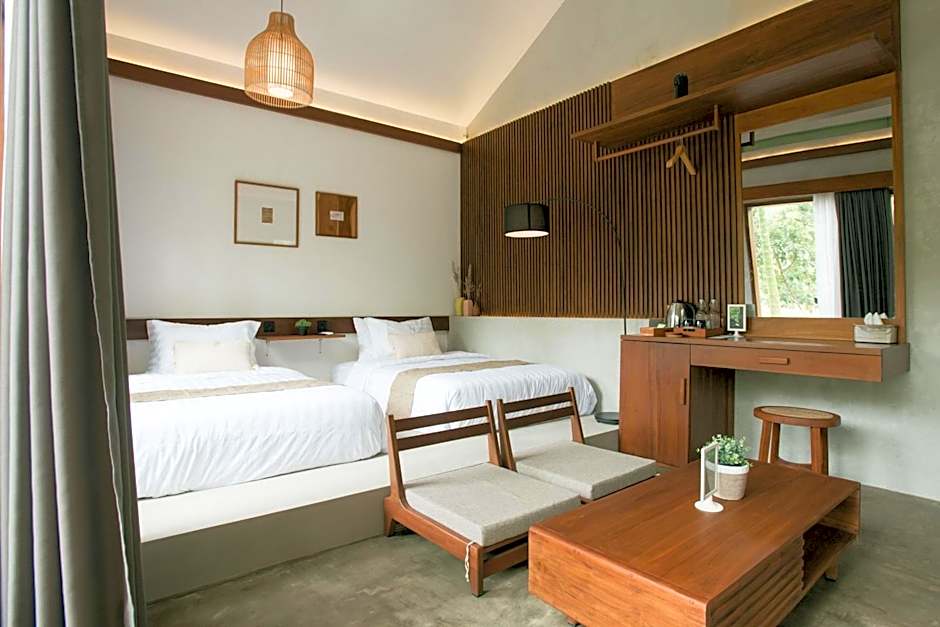 LAYANA FARMSTAY