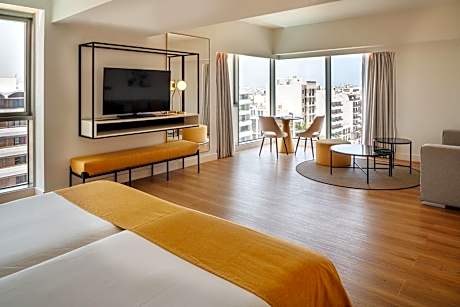 Suite with City View