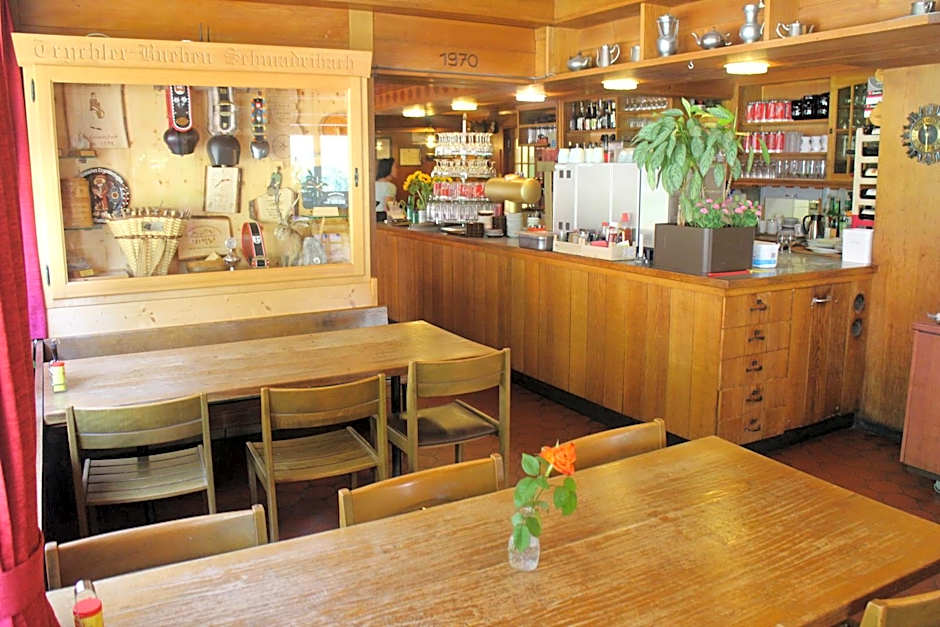 Hotel-Restaurant Stechelberg Bed & Breakfast