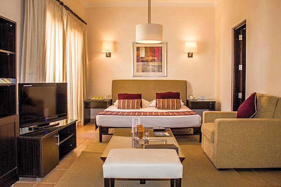 Jaz Makadi Saraya Palms Resort