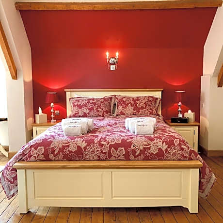 Junior Suite with Garden View