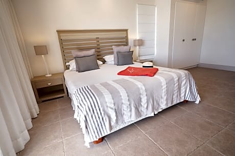 4 Bedroom Penthouse Sea view