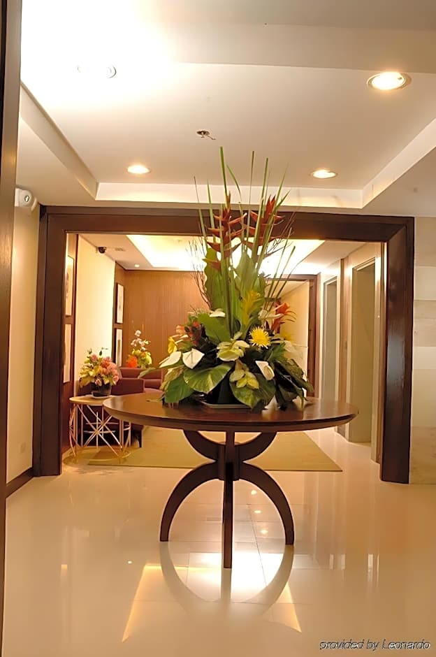 Crown Regency Hotel Makati