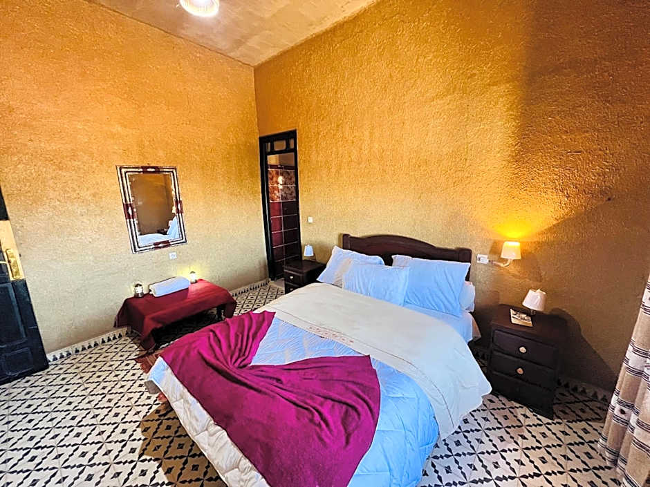 Hotel Camping Les Roses Des Dunes & Piscine