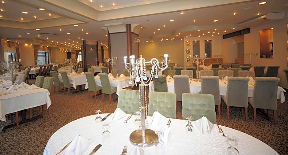 Akol Hotel