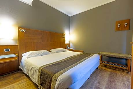 Double Bed Room Superior