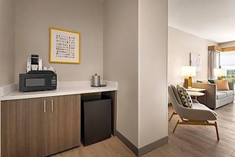 Queen Room - Hearing Accessible