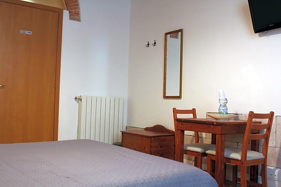 Bed & Tower