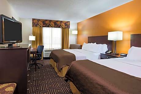 Room with Two Beds - Hearing Accessible - Non-Smoking