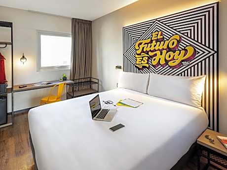 ibis styles Lima San Isidro