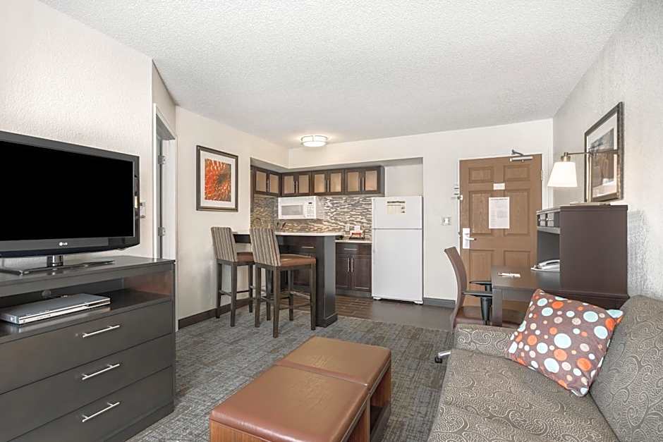 Staybridge Suites Wilmington-Newark By IHG