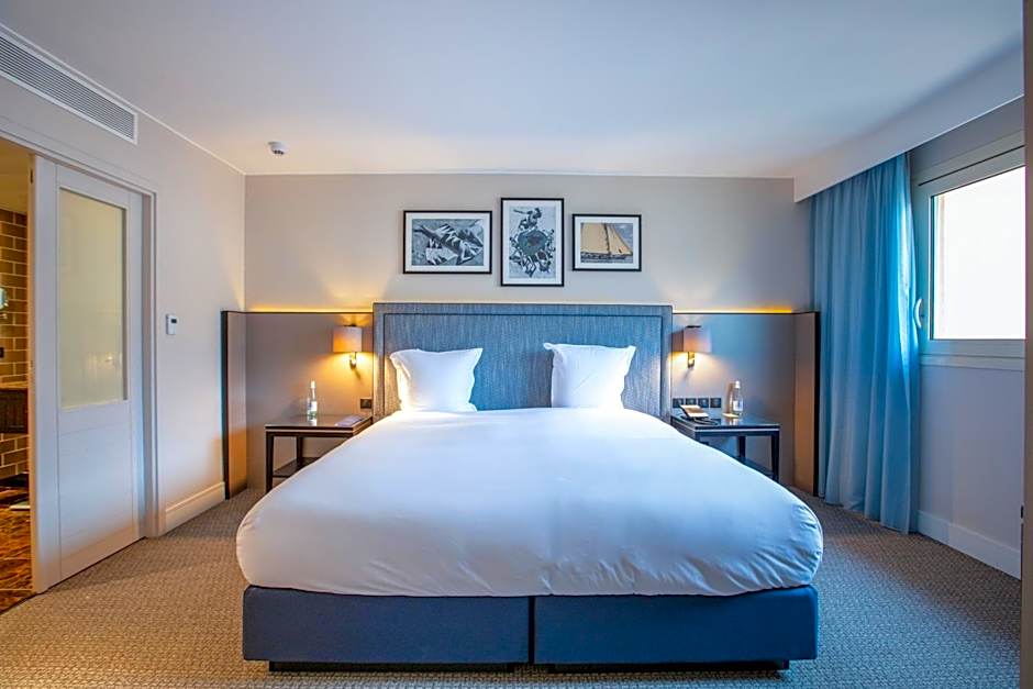 Columbus Hotel Monte-Carlo, Curio Collection by Hilton