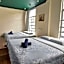 Snooze Too Hotel