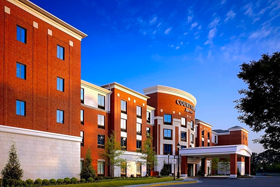 Courtyard by Marriott Memphis Collierville