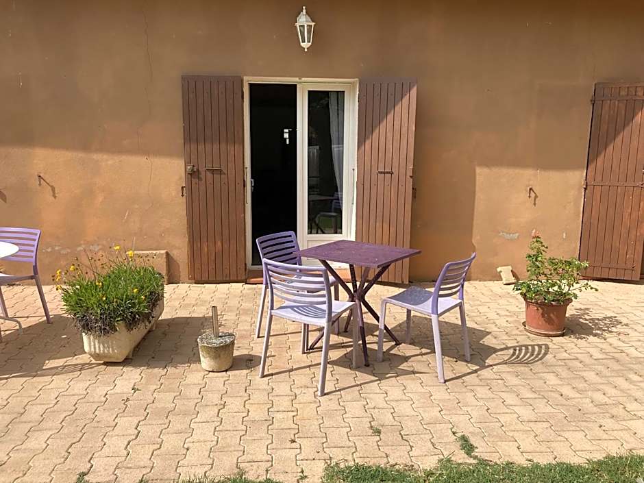 Auberge Les Olivades