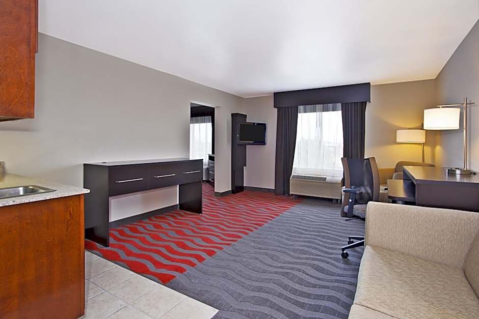 Holiday Inn Express & Suites Columbus SE - Groveport By IHG