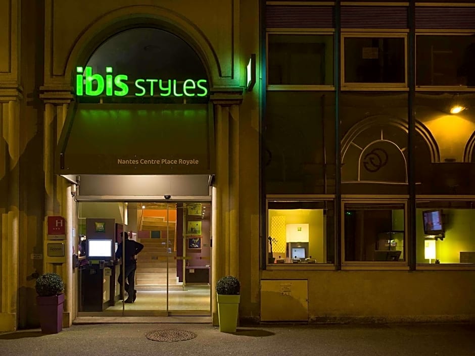 ibis Styles Nantes Centre Place Royale