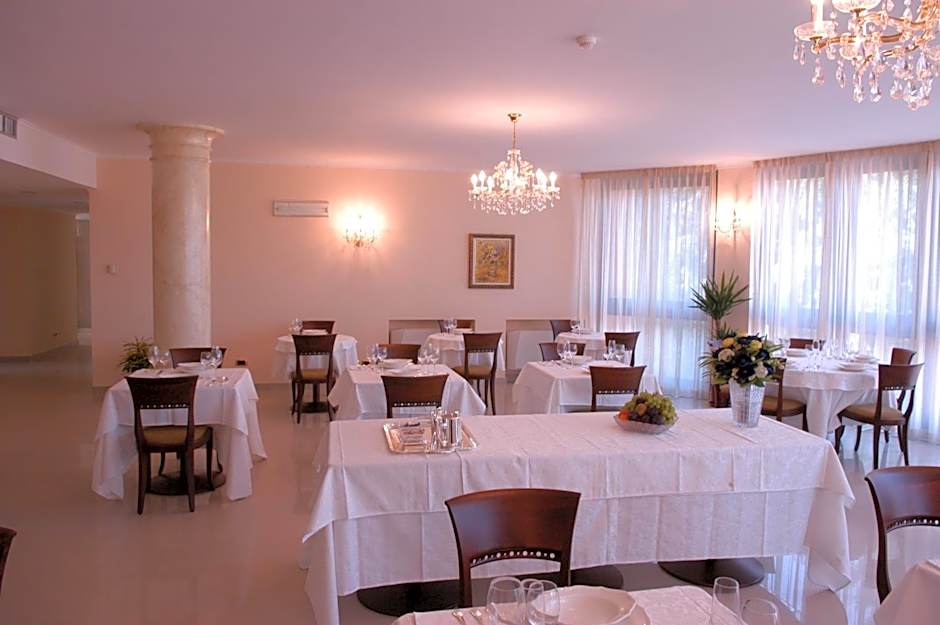 HC Hotel Cremona Pilgrim's