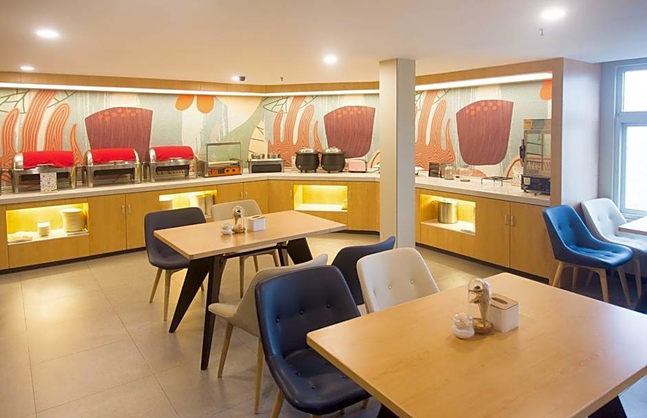 Hanting Express Changsha Renmin Middle Road – Changsha, KY