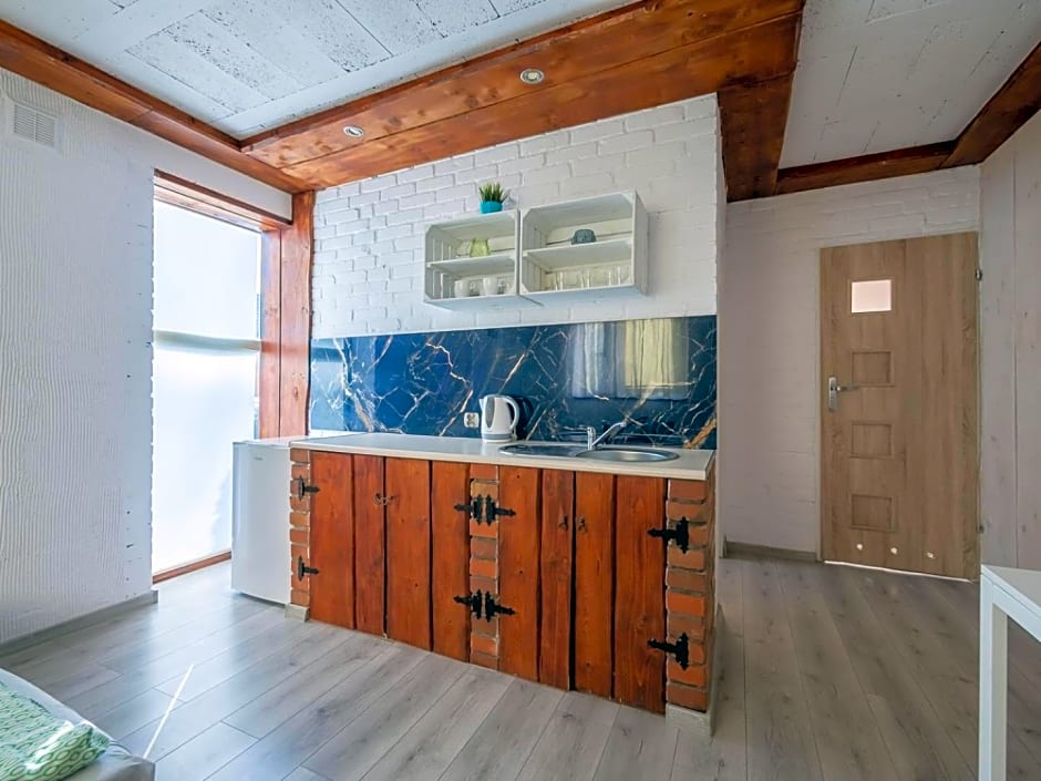 Ośrodek wypoczynkowy - Wczasy w Cichowie